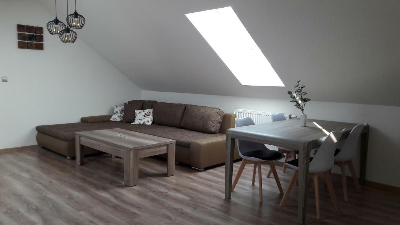 Apartmán ZA-KA 1 ubytování Litovel Cervenka Exterior foto